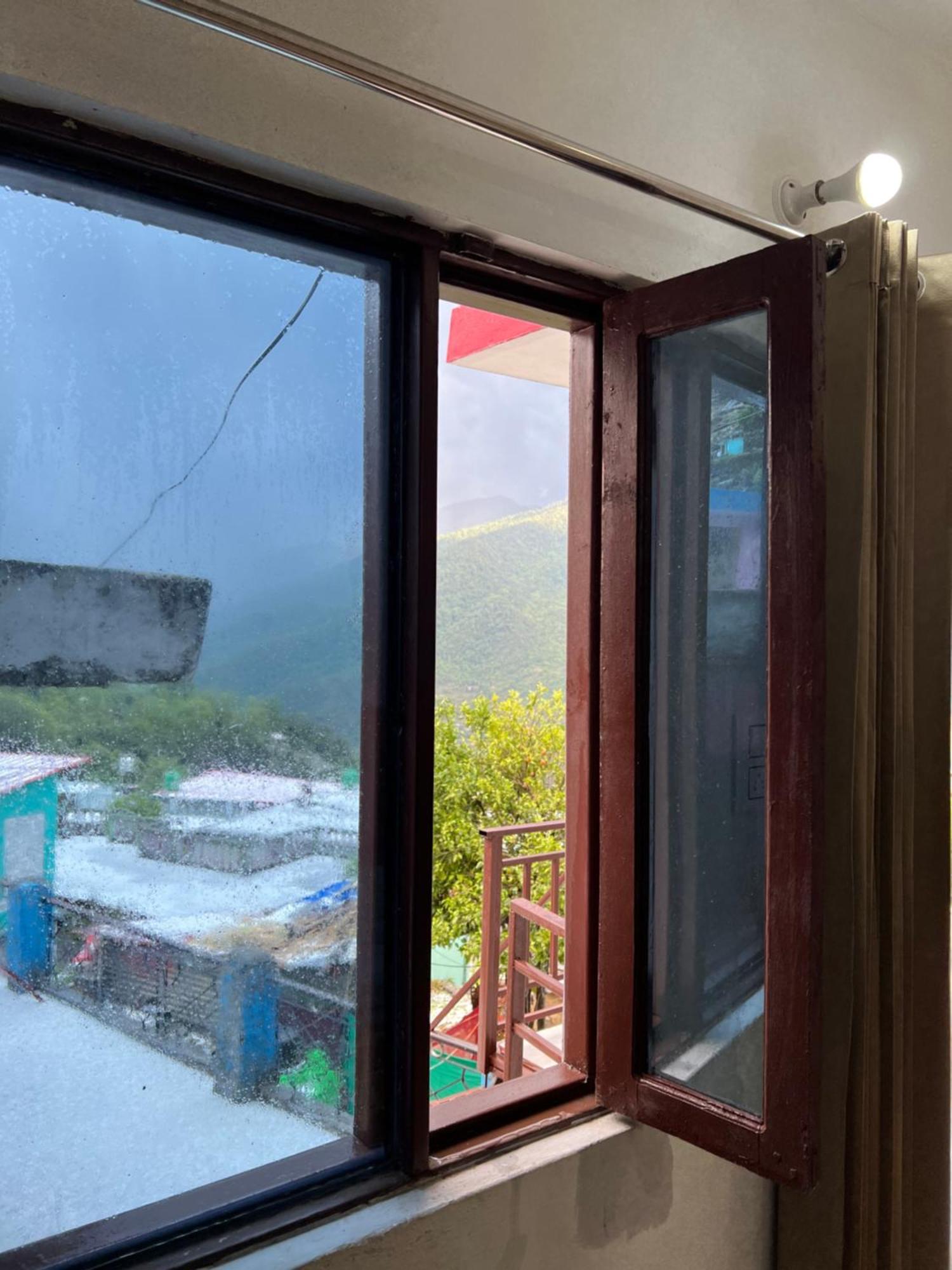 Mayur Homestay Ukhimath Экстерьер фото