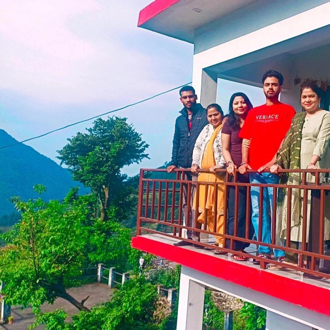 Mayur Homestay Ukhimath Экстерьер фото