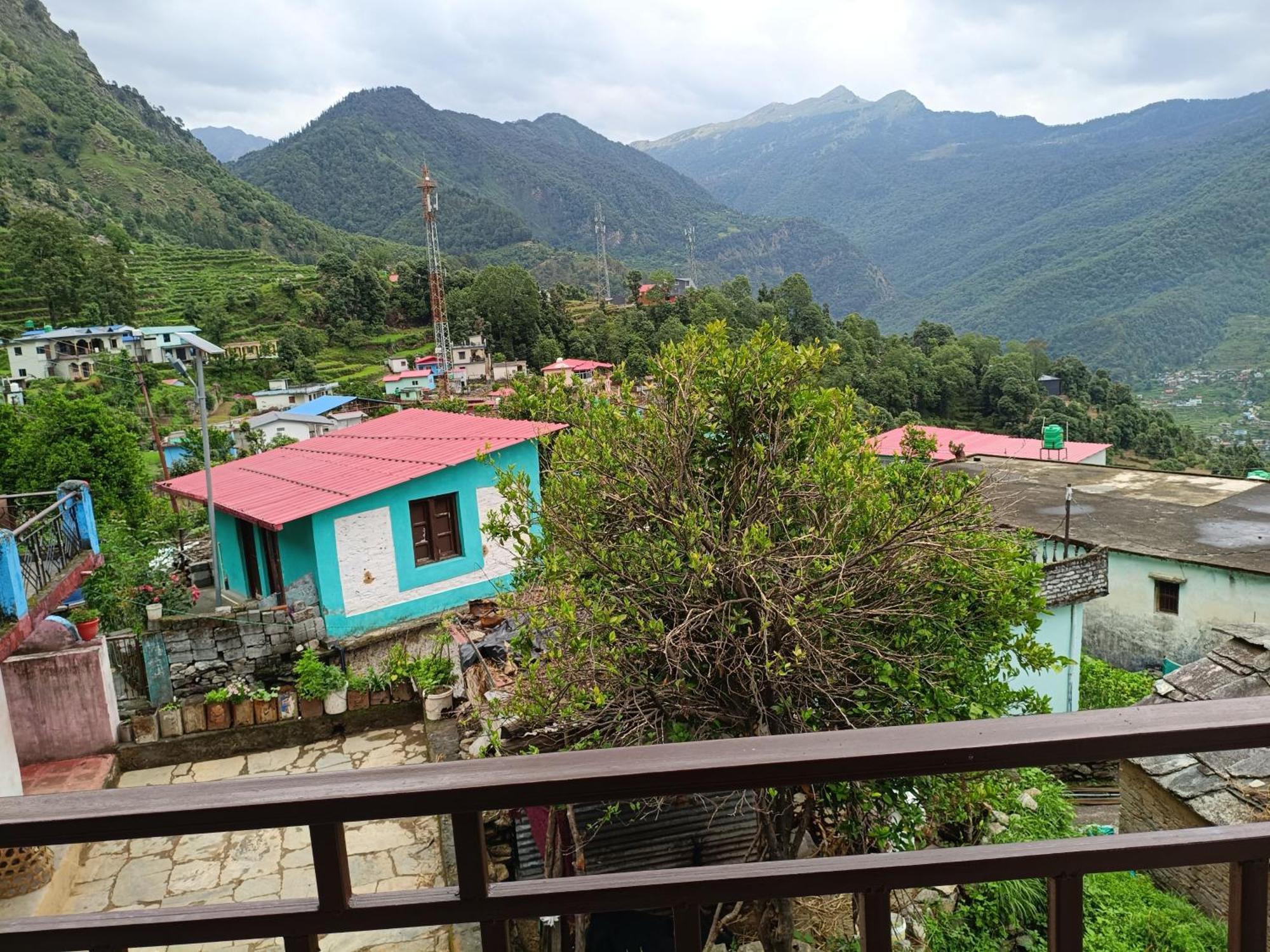 Mayur Homestay Ukhimath Экстерьер фото