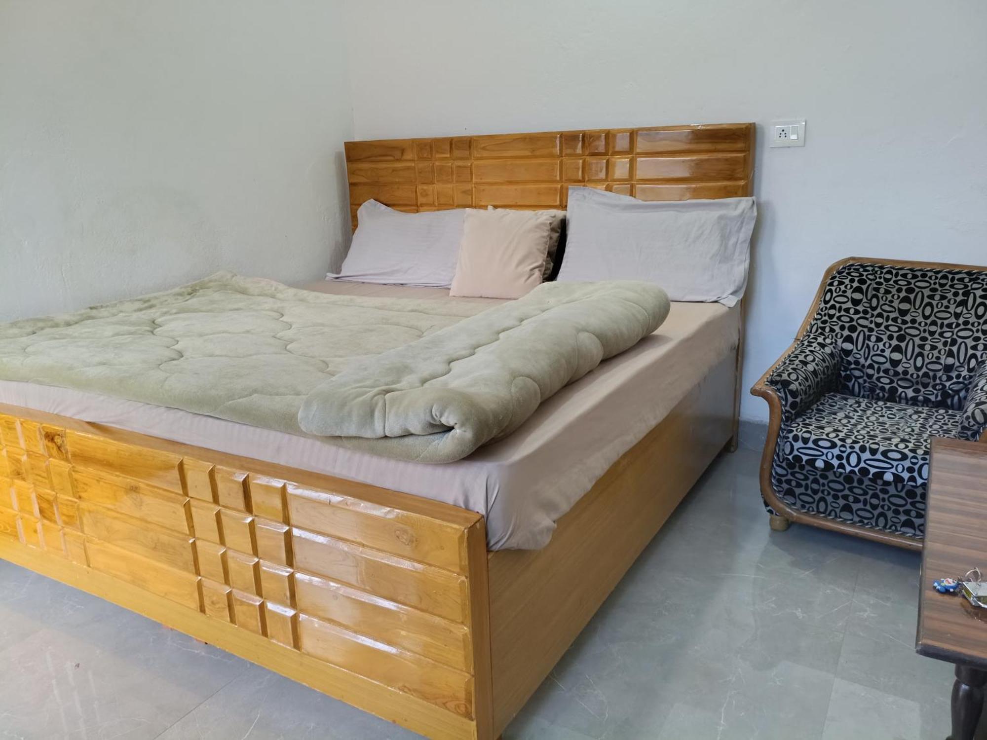 Mayur Homestay Ukhimath Экстерьер фото